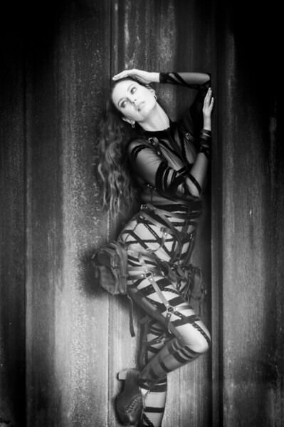 Photograph Peter Dolniak Lara Croft V on One Eyeland