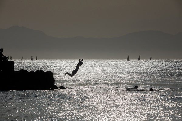 Photograph Setsuna Kurouzu Dive on One Eyeland
