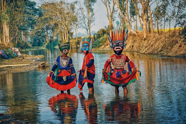 Photograph Atreyo Mukherjee Gomira  A Masked Dance Of Bengal on One Eyeland