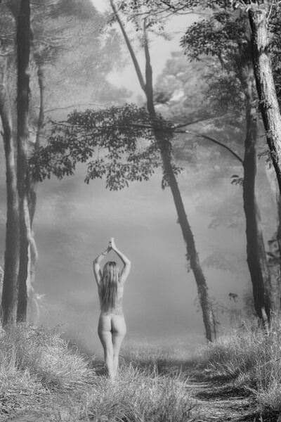 Photograph Thierry Smets Yoga on One Eyeland