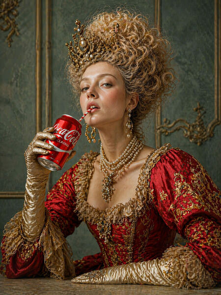 Photograph Ana Montesinos Effervescent Royalty on One Eyeland