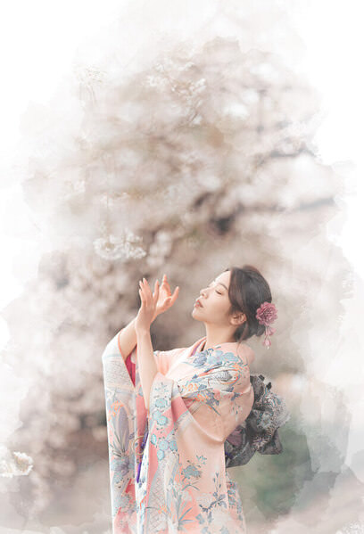 Photograph Kaoru Suzuki Unraveling Into Blossom Haze on One Eyeland