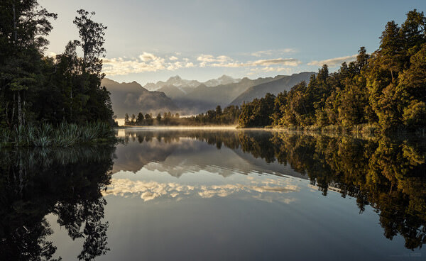 Photograph Stephan Romer Lake Matheson on One Eyeland