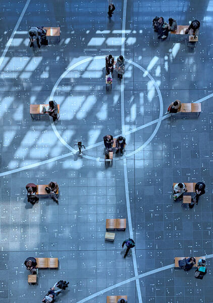 Photograph Kaz Urata A Small Run Through The City on One Eyeland