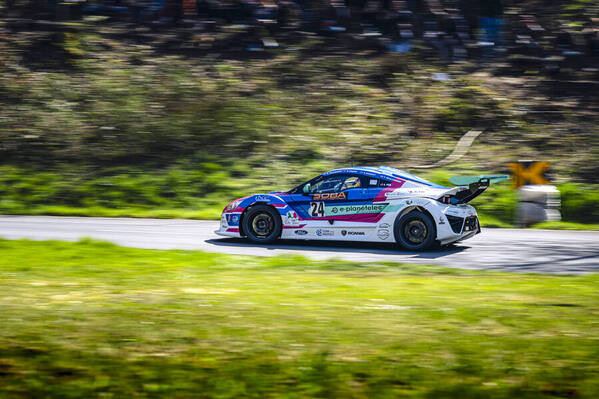 Photograph Ollivier Marc Endurance Racing Stripped To Its Essentials on One Eyeland