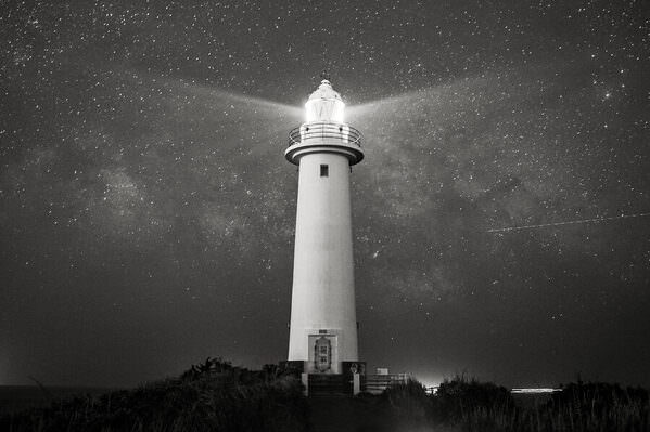 Photograph Tamau Tamau The Beacon Of Stars on One Eyeland