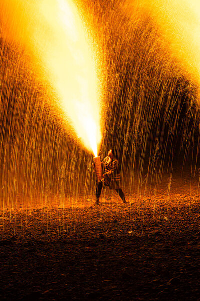 Photograph Gonbei Nanashi Handheld Fireworks on One Eyeland