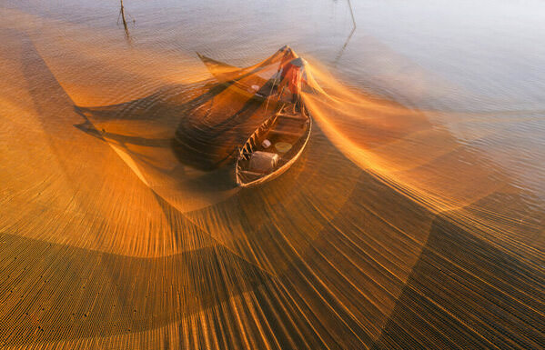 Photograph Daniel Vine Garcia Fisherman on One Eyeland