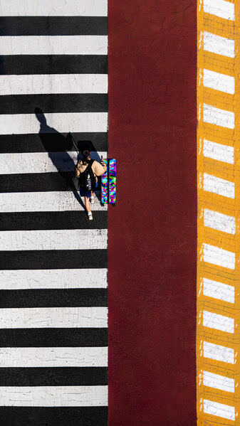 Photograph Jaeseok Lim Color Traveler on One Eyeland