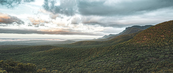 Photograph Ryuhei Suguri Eternal Land on One Eyeland