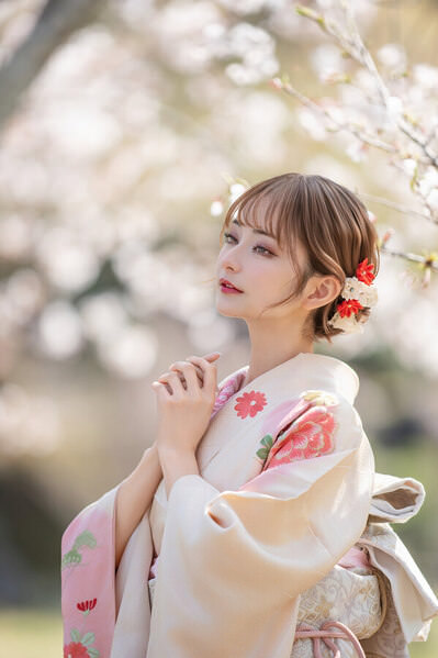 Photograph Haseo Hasegawa I Think Of You on One Eyeland