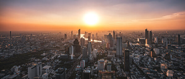 Photograph Ryuhei Suguri Bangkok Sunset on One Eyeland