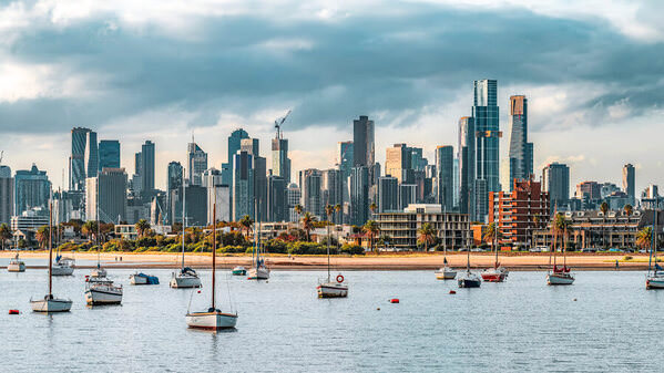 Photograph Ryuhei Suguri Melbourne Cityscape on One Eyeland