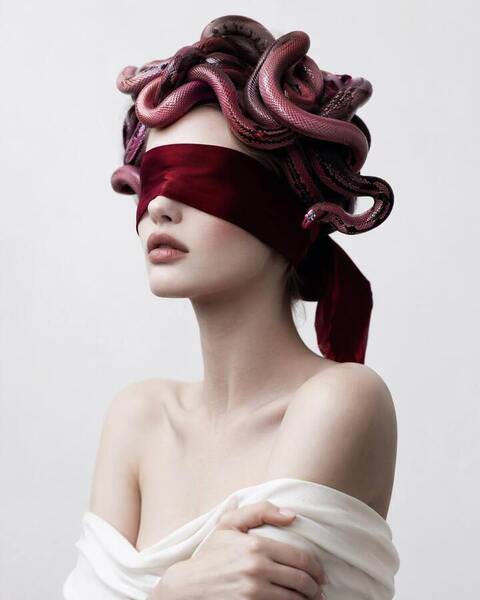 Photograph Mary Kraeva Eyeless Gaze on One Eyeland