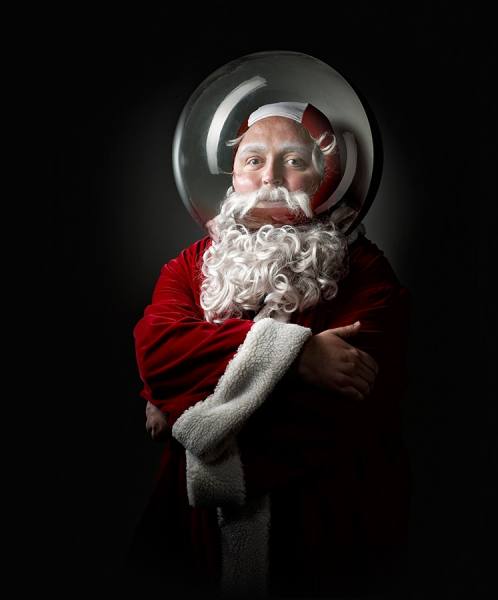 Photograph Paolo Cecchin Santa Claus1 on One Eyeland