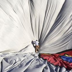 Hot Air Balloon-Cavvy Chin-bronze-EDITORIAL-Travel-33