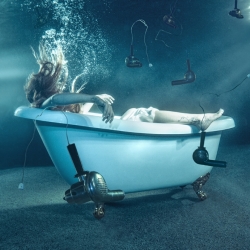 Underwater Suicides-Mehmet Turgut-Silver-FINE ART-Portrait -85