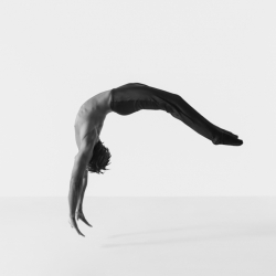 Handspring-Cassandra Plavoukos-finalist-ADVERTISING-Self-Promotion -689