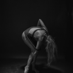 Stelladiplastica: dance-Riccardo Mari-finalist-FINE ART-Nudes -1505