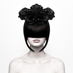 Black Widow-Martina Nemcekova-silver-FINE ART-Portrait -3070