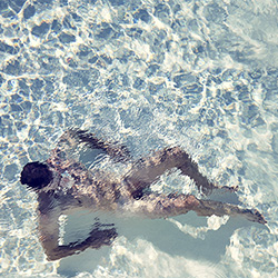 nudo subacqueo-Mark Mawson-finalista-FINE ART-Nudi -2799