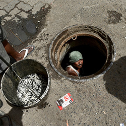 Manual Scavenger-Arijit Sen-finalist-EDITORIAL-Environmental -3660