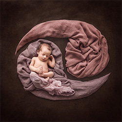 The Lonely Twin-Miriam Skeide-finalist-SPECIAL-Digitally Enhanced -3669