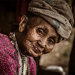 THAI HILL TRIBE-Richard Bradbury-bronze-EDITORIAL-Travel-3261