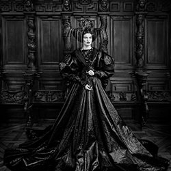 Catherine of Aragon-Cormac Byrne-silver-ADVERTISING-Fashion -4563
