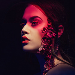 Escape to my avantgarden-Edita Bízová-finalist-FINE ART-Portrait -4888