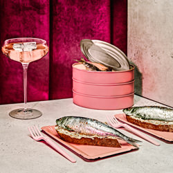 I THINK YOU\RE FREAKY AND I LIKE YOU A LOT-Tina Sturzenegger-silver-ADVERTISING-Food -5133