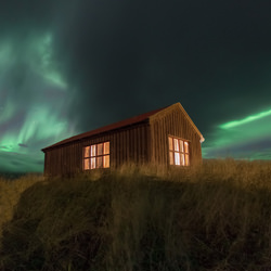 Dancing Lights-George Durzi-finalist-NATURE-Sky-4952