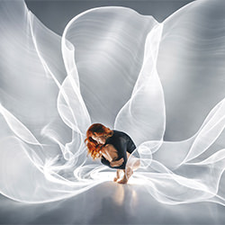 Birth-Sergey Savenko-finalist-SPECIAL-Light Painting-5455