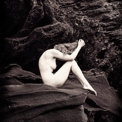 Savla Islandia-Michael Wylot-bronce-FINE ART-Desnudos -6003