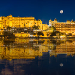 Udaipur City Palace, Blue Hour.-Satheesh Nair-finalist-ARCHITECTURE-Buildings -6285