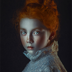 Ximena-Salem McBunny-silver-FINE ART-Portrait -7129