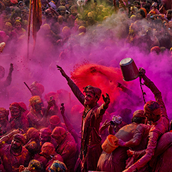 Celebrating the festival of colours-Azim Khan Ronnie-finalist-PEOPLE-Culture -7622