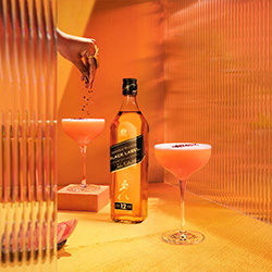 Johnnie Walker // Tantalising Textures-Jason Bailey-silver-ADVERTISING-Product / Still Life-7962