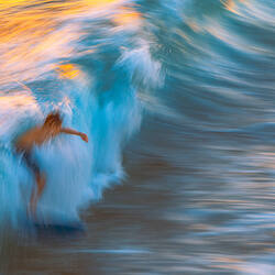 Surfer-Tomoaki Katsuba-bronze-SPORTS-Water Sports-8100