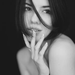 Playful Longing-Patrick Schoerg-finalist-PEOPLE-Portrait -8467