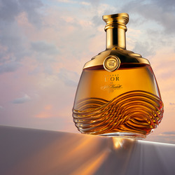 Lor-Gary A Stasiuk-bronze-ADVERTISING-Product / Still Life-8284