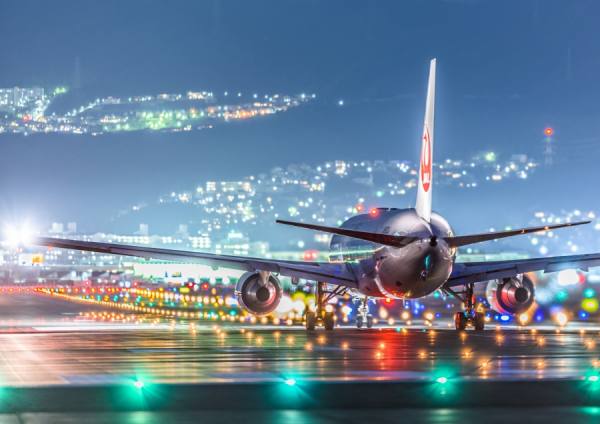Photograph Takahiro Bessho With Lights on One Eyeland