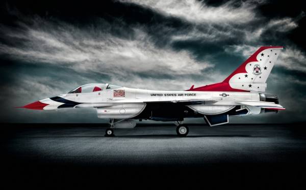 Photograph Blair Bunting Air Force Thunderbirds on One Eyeland
