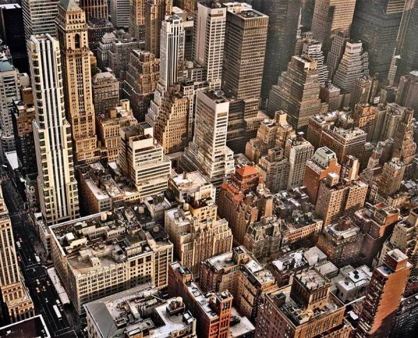 Photograph Robert Wilson New York on One Eyeland