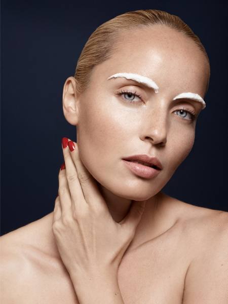 Photograph Lagel Cyril Beauty on One Eyeland