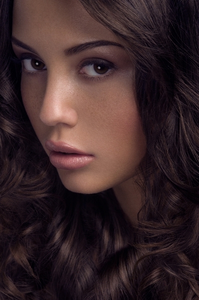 Photograph Andreas Troitsch Ayse_2 on One Eyeland