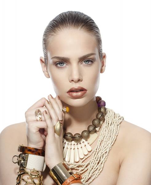 Photograph Emre Gologlu Beauty on One Eyeland