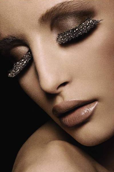 Photograph James Lightbown Beauty on One Eyeland