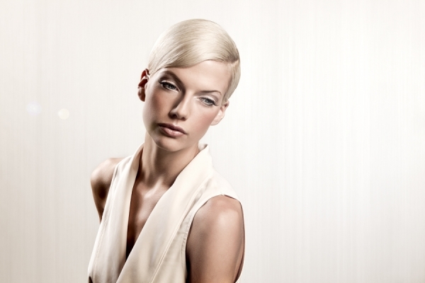 Photograph Peter Romantowski Beauty I on One Eyeland