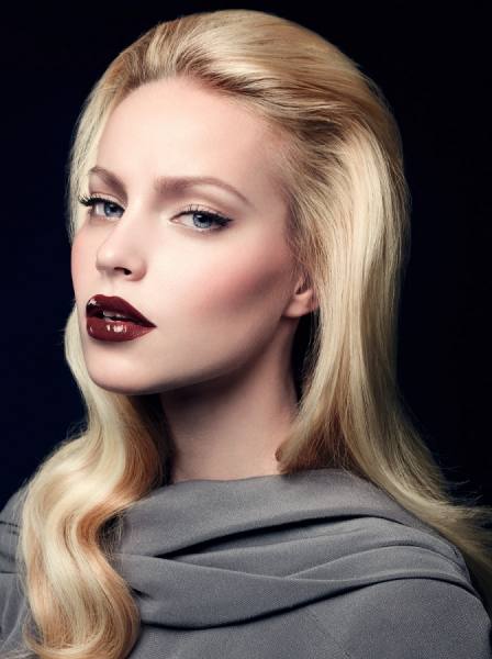 Photograph Lagel Cyril Color Beauty on One Eyeland
